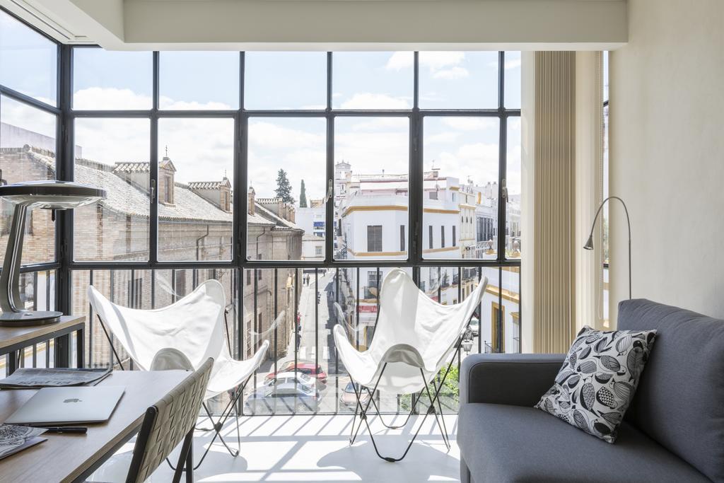 Thesuites Sevilla Εξωτερικό φωτογραφία