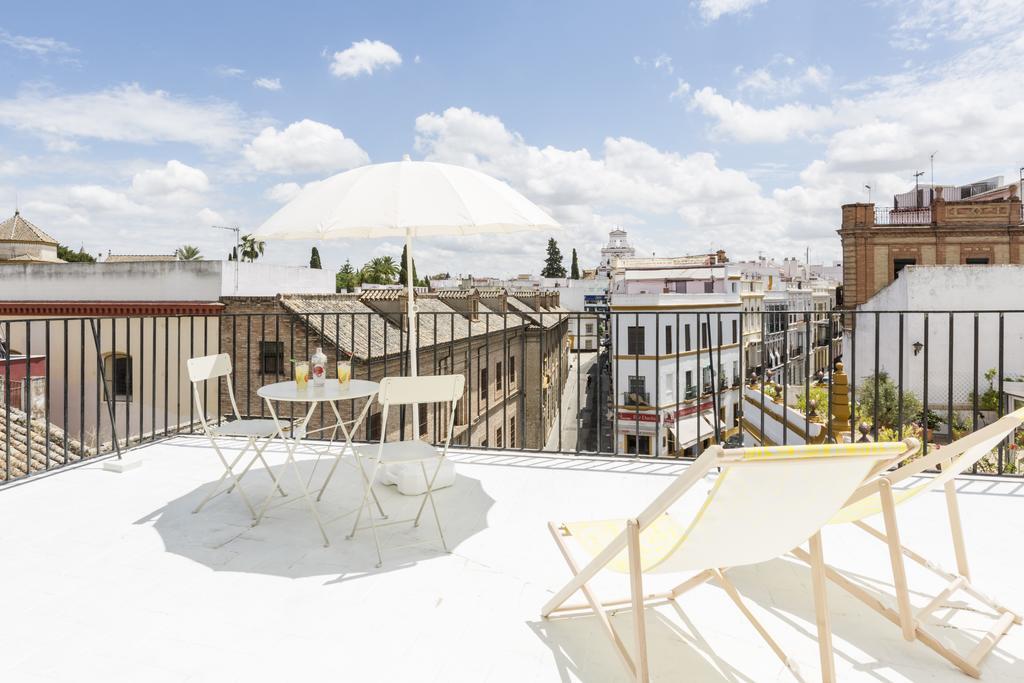 Thesuites Sevilla Εξωτερικό φωτογραφία